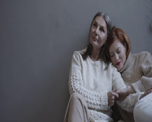 青岛供卵代生价格，早孕35天出血发生生化妊娠是怎么回事？